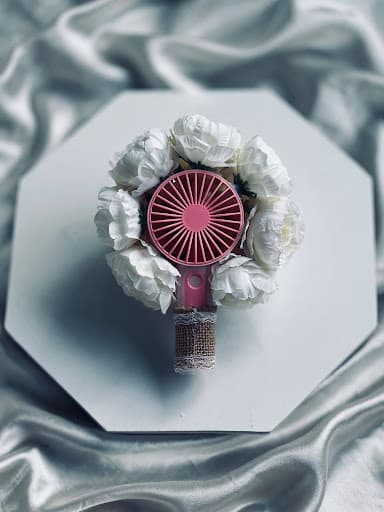 Fan Bouquet